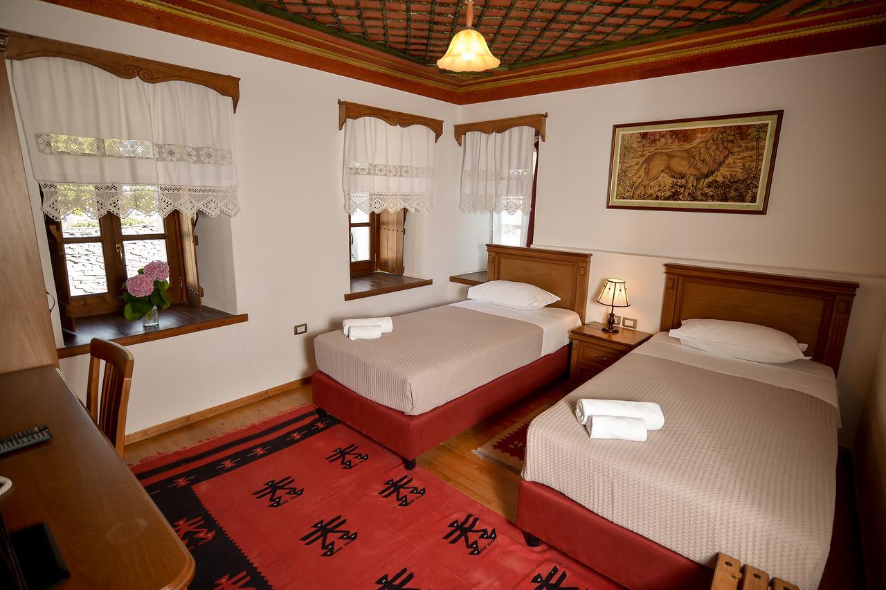 Hotel Kalemi 2 ジロカストラ エクステリア 写真
